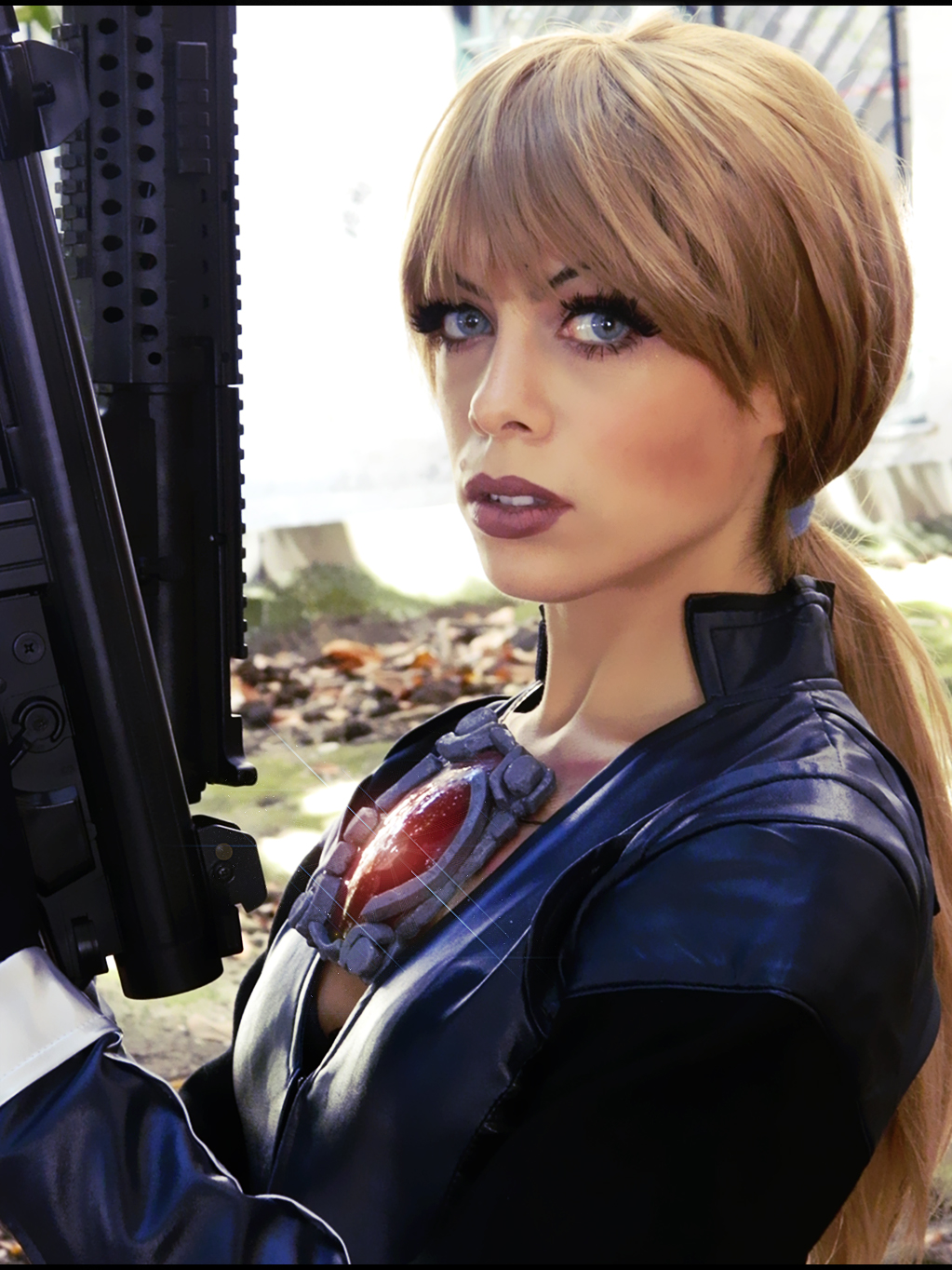 Jill Valentine resident evil 5 cosplay