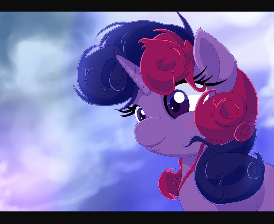 Happy Curly Twi