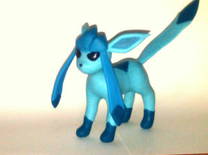 Glaceon fanmade figure