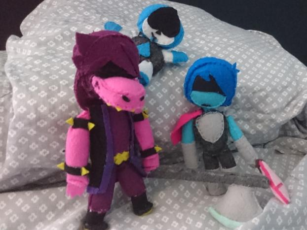 Deltarune top kris plush