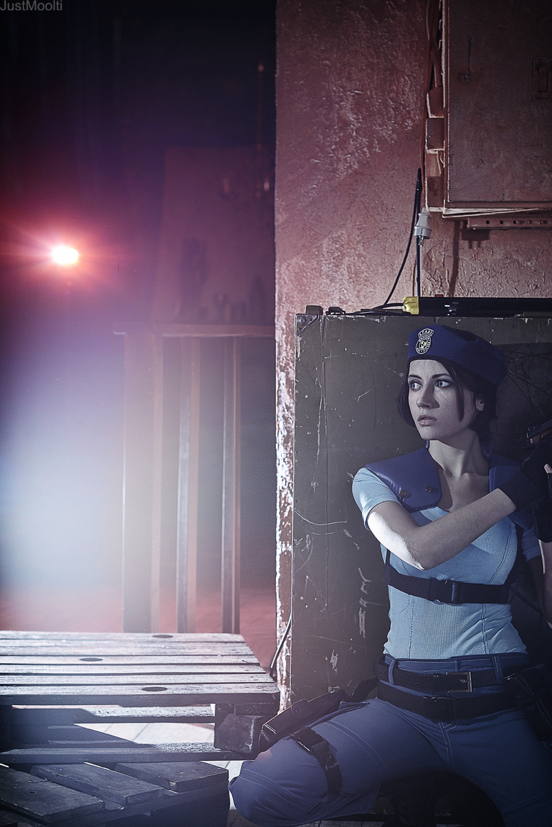 Jill Valentine: Something is amiss...