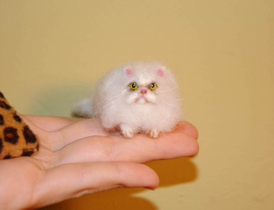 Needle felted Persian cat tiny