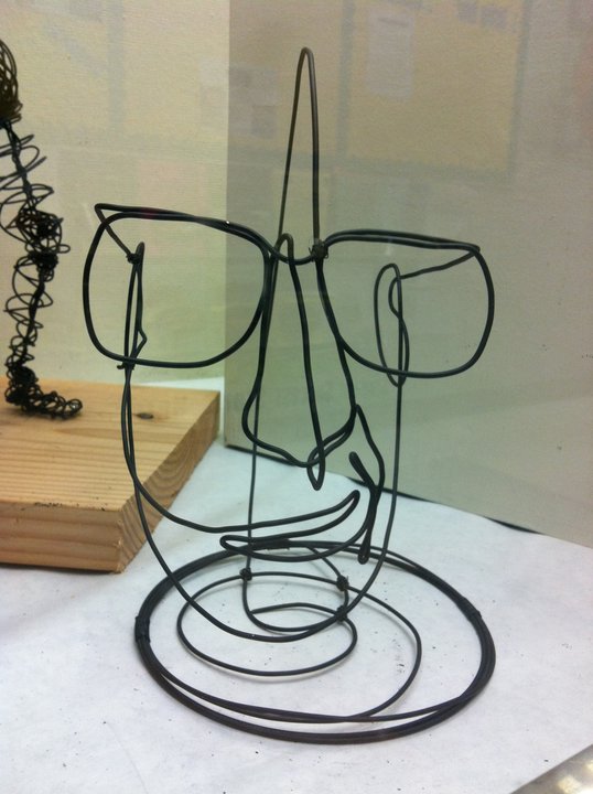 Face Wire sculpture