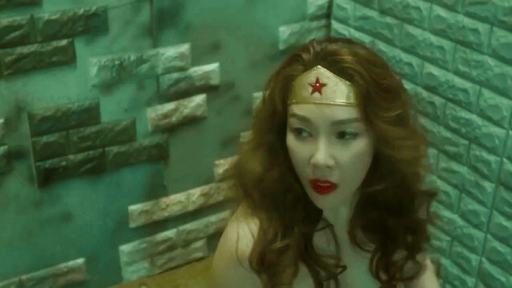 Korean Wonder Woman caught in a deadly trap!