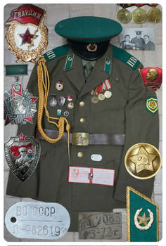 KGB BORDER TROOPS Soldier