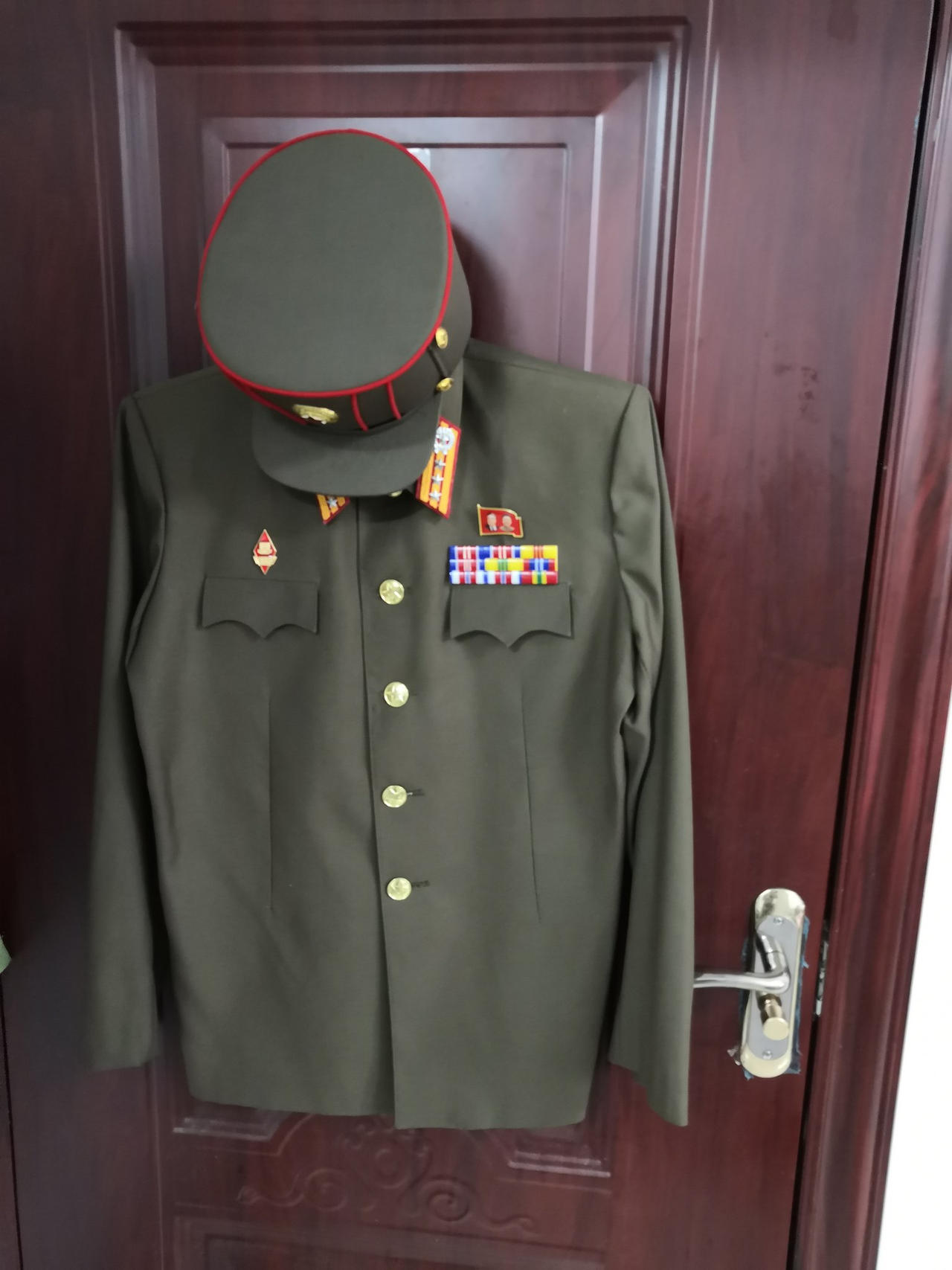 Korean People's Army male officer uniform by UniformEnjoyer on DeviantArt Korean People's Army male officer uniform by UniformEnjoyer on DeviantArt