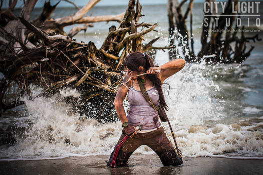 Lara Croft cosplay | Tara Cash