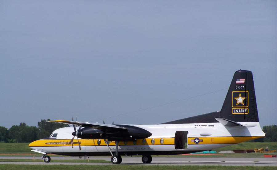 U.S. Army Golden Knights Plane by kcdude on DeviantArt