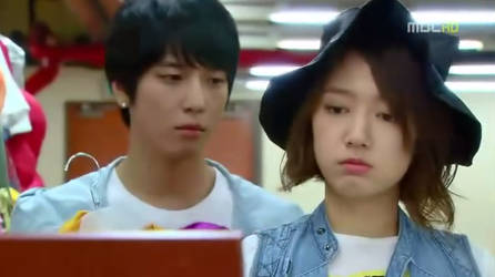 Lee Shin e Lee Kyu Won