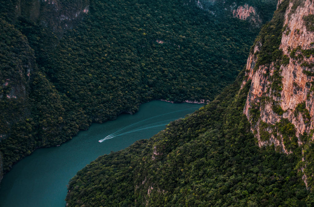 Tirador by rasecphotograpy on DeviantArt