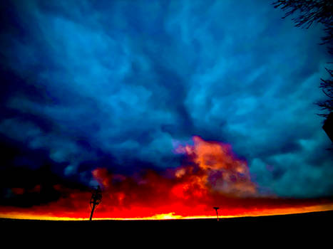 Colorado fire in the sky