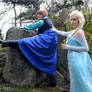 Frozen Elsa and Anna Cosplay