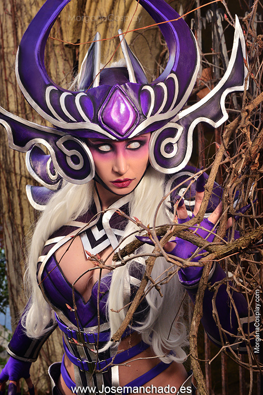 Syndra Cosplay from League of Legends
