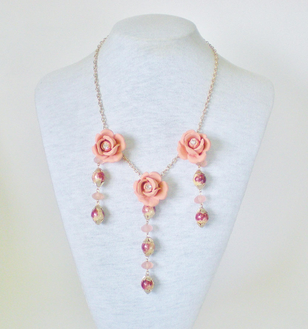 Garden Party Rose Necklace