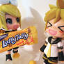 Banana excitement for Rin and Len