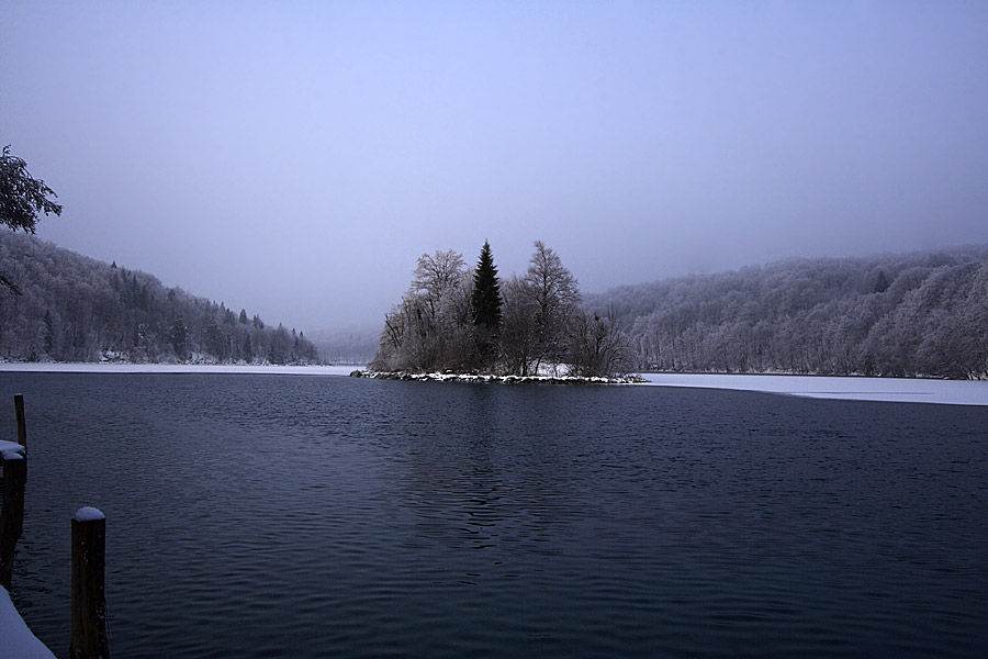 Plitvice: blue lake