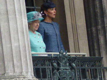 HM Elizabeth 2 + Kate less than 2 hrs ago (then!)
