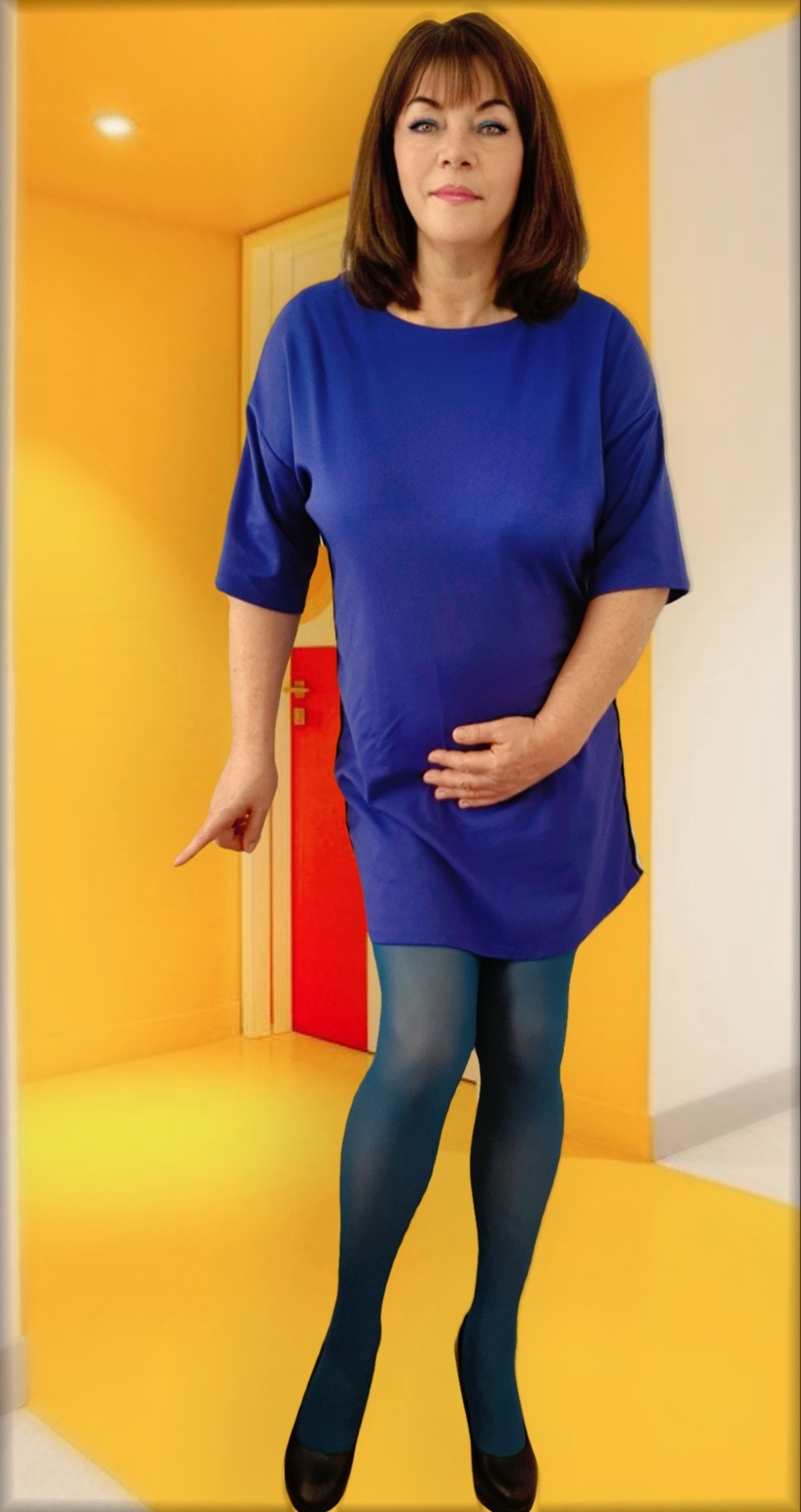 Blue-mini-dress-and-tights-with-black-heels by AuntyAlisonHosiery on  DeviantArt