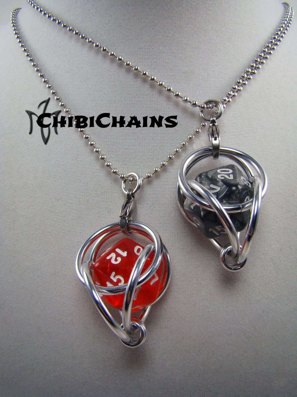 Bayern München Pendant Dice - Dés Porte-Clés Logo FC Bayern Munich, Accessoire Fan Football
