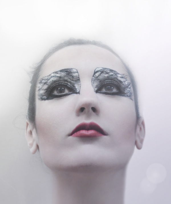 Black Swan Makeup