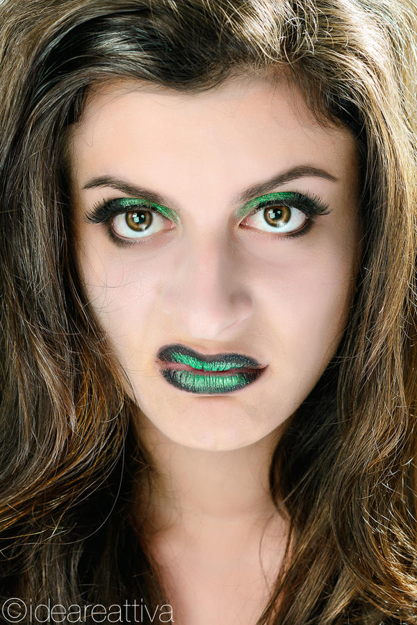 CAl2015 - 12MOODS - Dislike by ideareattiva