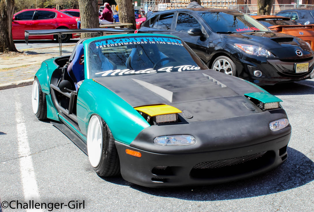 1990 Mazda Miata Drift by OrganizationHonda on DeviantArt