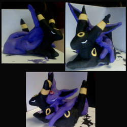 umbreon and espeon Statue