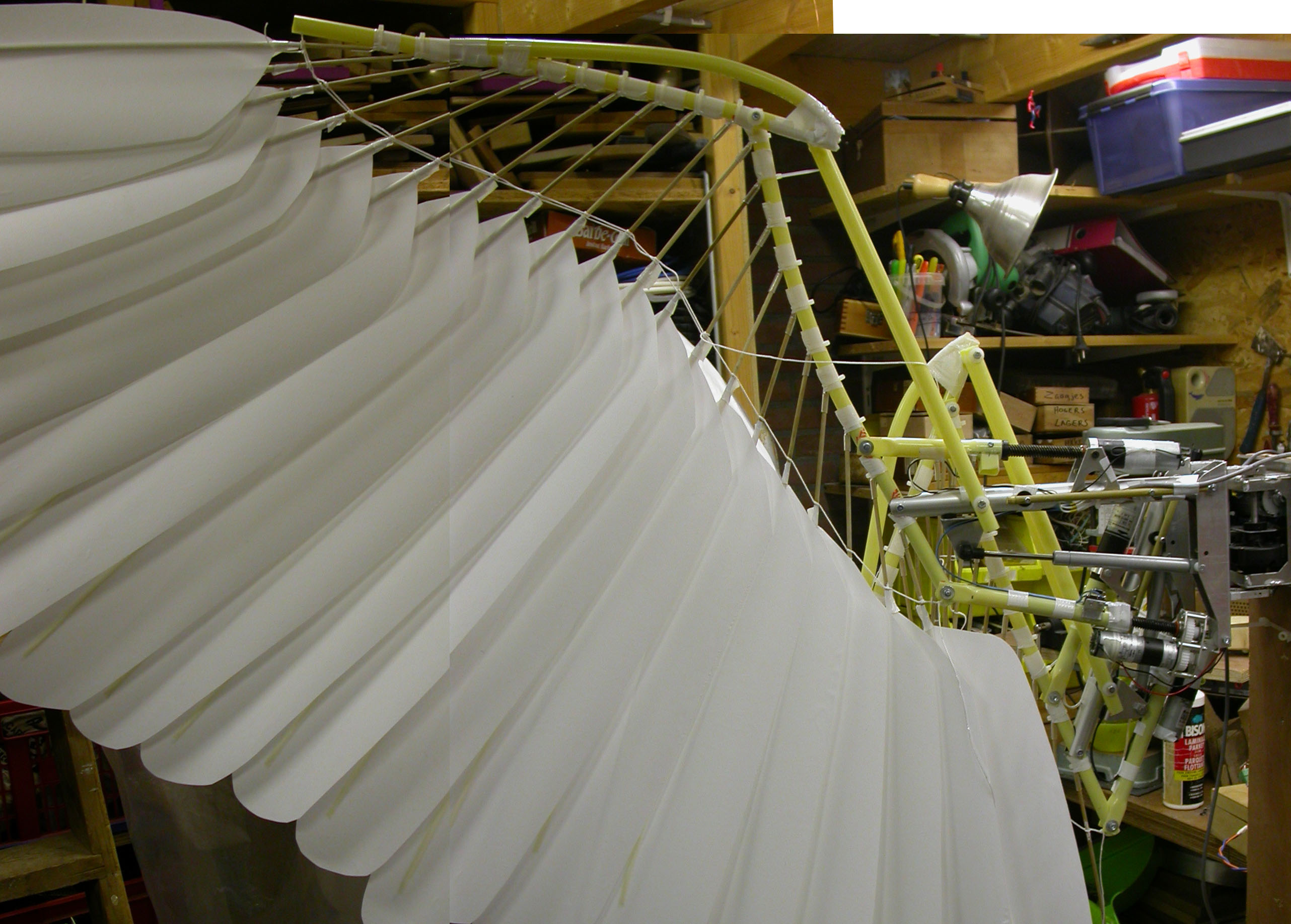 animatronic wing frame 04