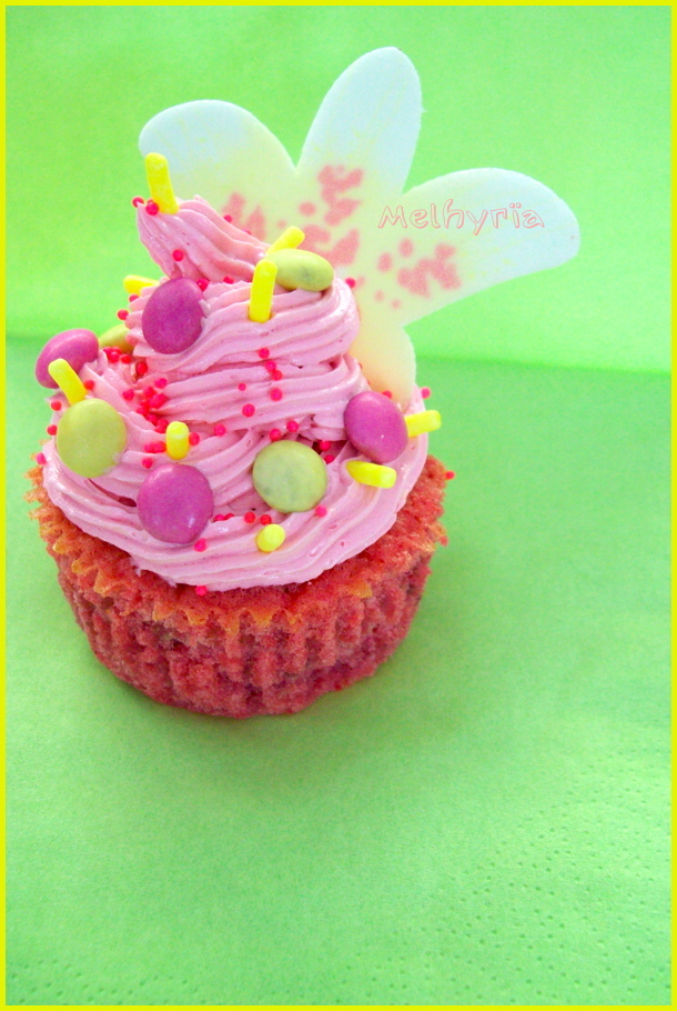 Raspberry cupcake