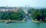 Dividing Islands by AtomicBrownie