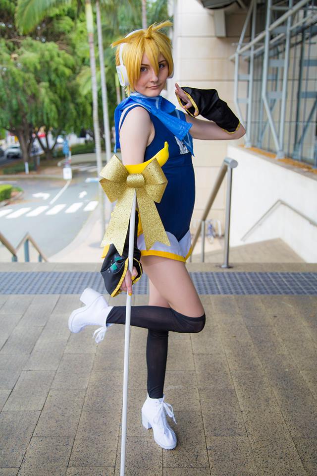 Len Kagamine: TwinCosplay