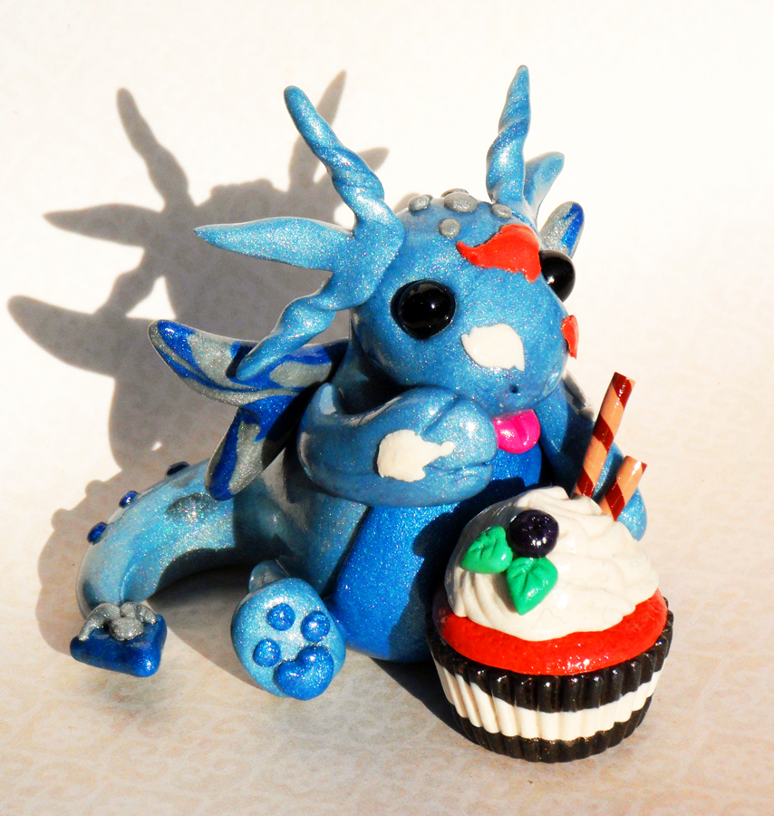 Chubby Cupcake Dragon- Blue