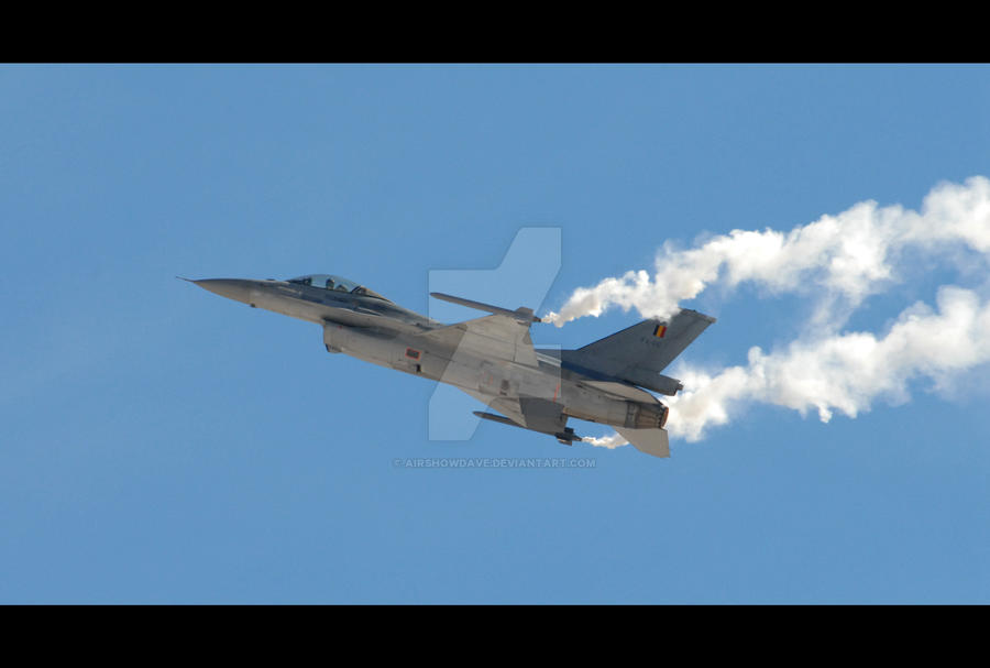 Viper High Alpha Pass by AirshowDave on DeviantArt