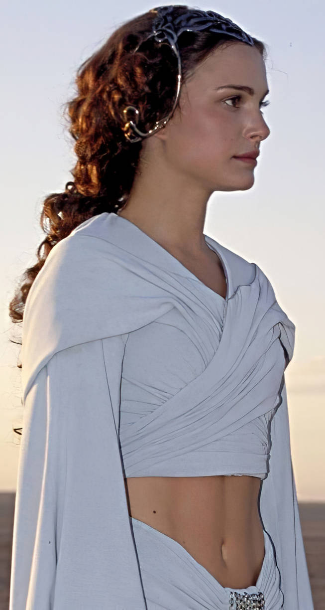 Padme's midriff / belly button by AlisonPatt on DeviantArt