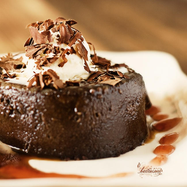 Molten Chocolate Cake by tazzmaniac