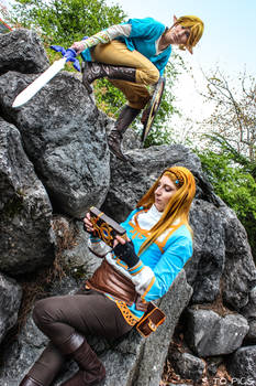 Link and Zelda cosplays (Breath of the Wild, BOTW)