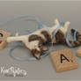 Miniature 1:12 Cat sculpture - Tangled in blue