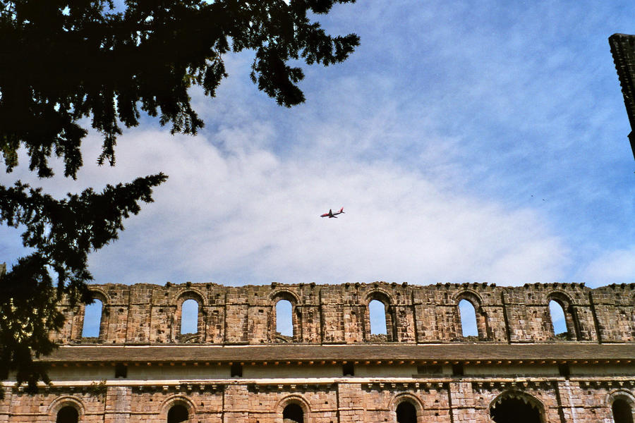 Kirkstall Abbey 16