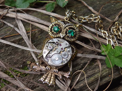 Steampunk owl necklace III