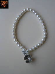 Bracciale con simil perle e ostrica