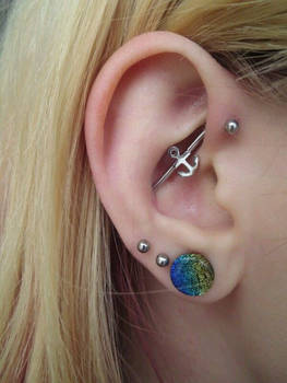 Forward Helix to Conch Indistrial