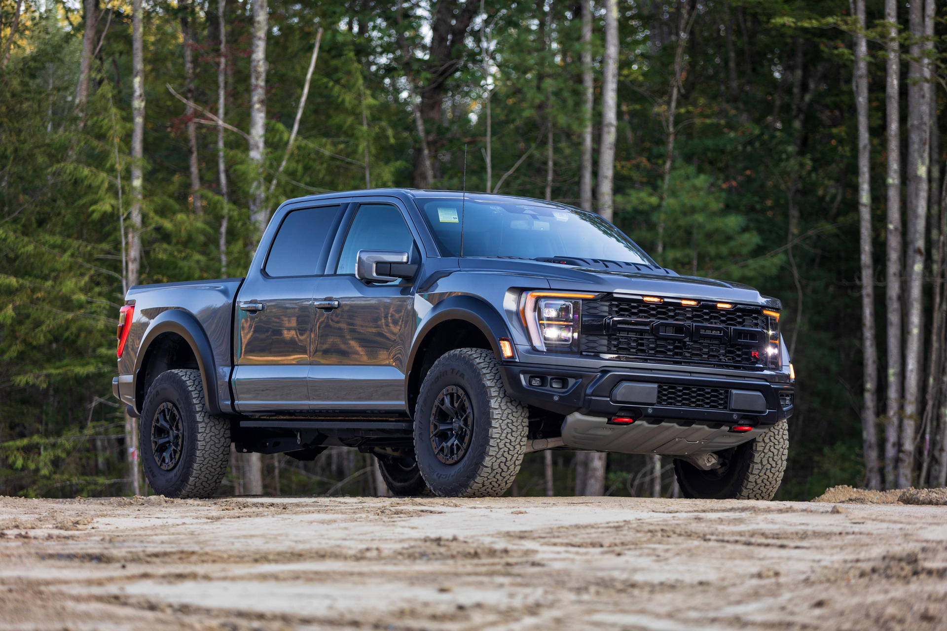 Ford Rator R 2023 2023 Ford F-150 Raptor R by MedigoFlame on DeviantArt