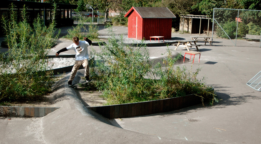 Balder tailslide