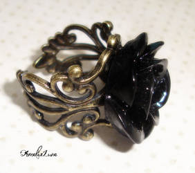 Black Rose Vintage Bronze Quality Ring