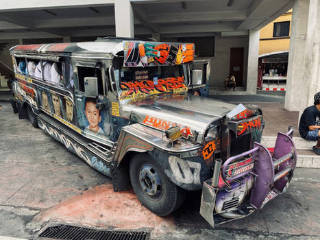 Classic Philippine Jeepney (D-II)