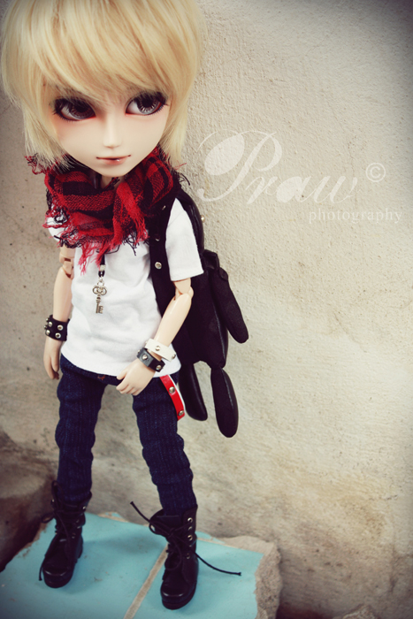 I think , he love this style