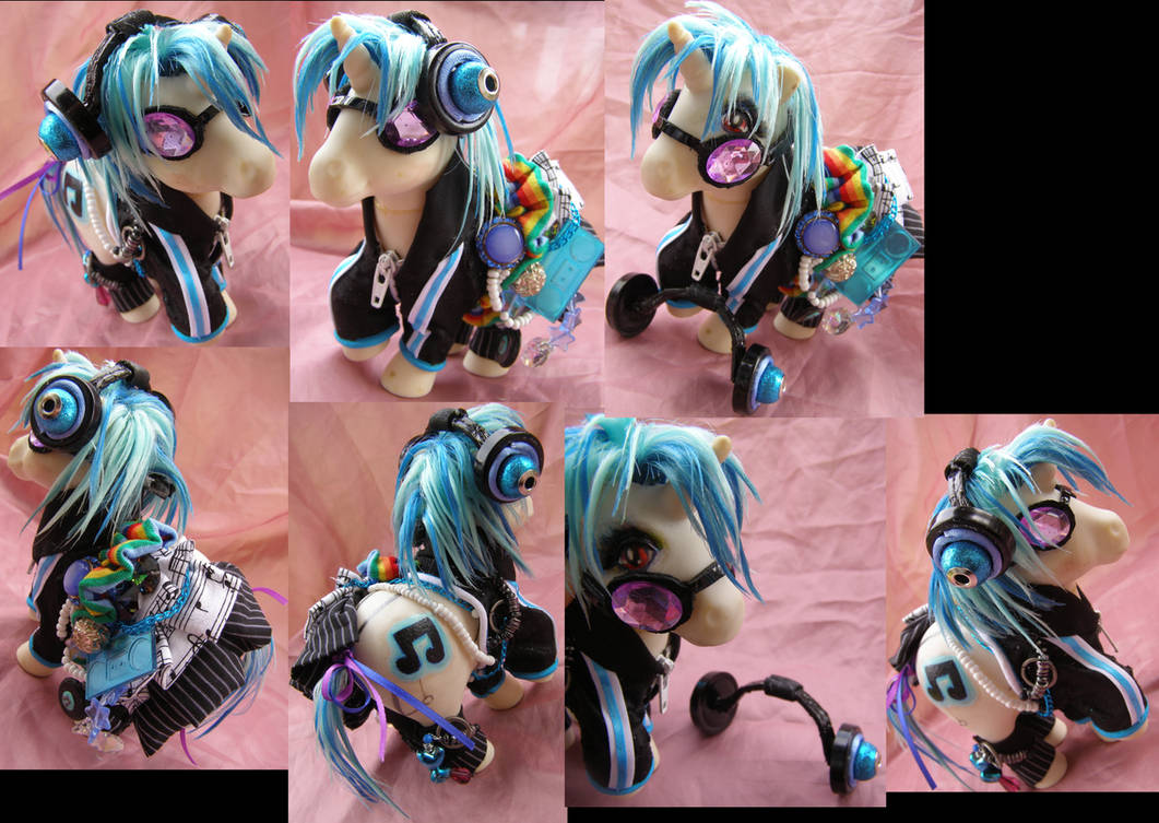 Cyberpunk DJ Pon3 Vinyl Scratch by LightningMana-Crafts