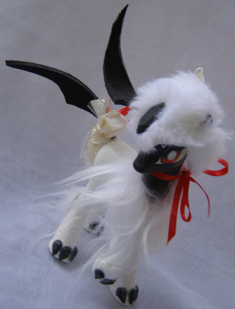Absol custom by LightningSilver-Mana