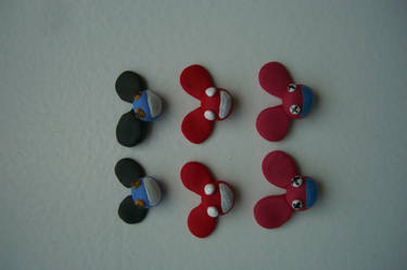 Mau5head earrings