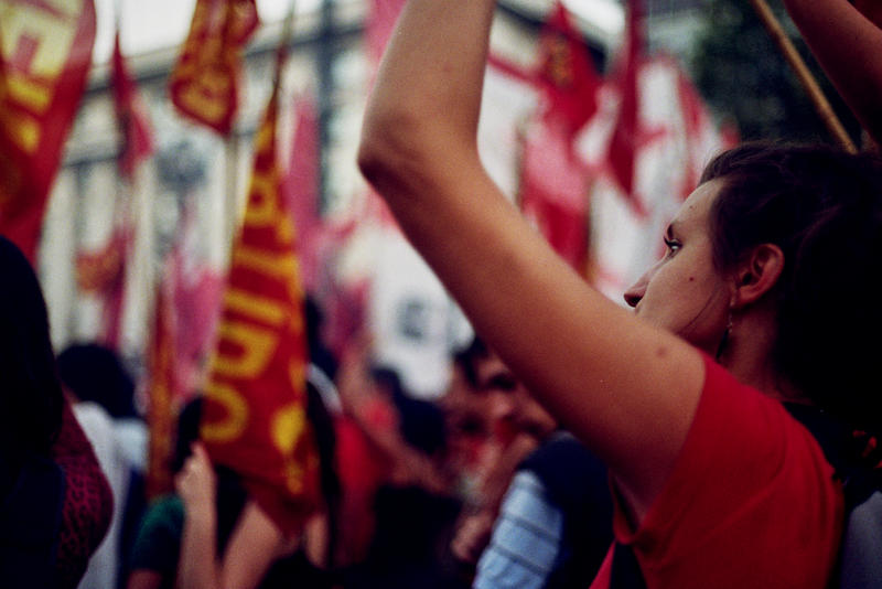 Cantando la internacional